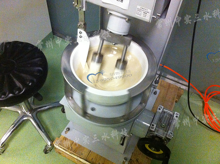 雙杵電動乳缽研磨機運用